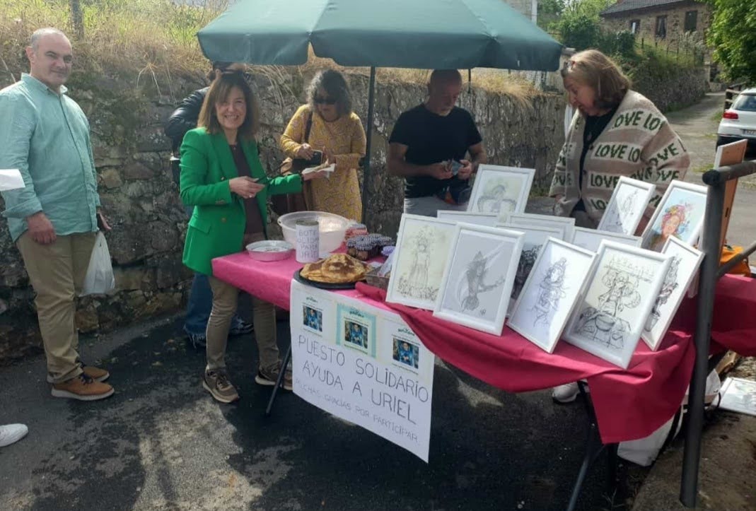Mercadillo solidario urbiés uriel